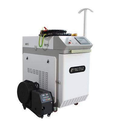 Macchina di pulizia laser raffreddata ad acqua 1064 nm portatile per applicazioni di pulizia precise a impulsi da 1 a 20 kHz