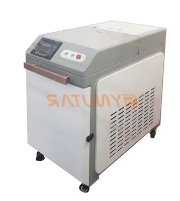Dispositivo di pulizia portatile a laser da 1064 nm con sistema di raffreddamento ad acqua