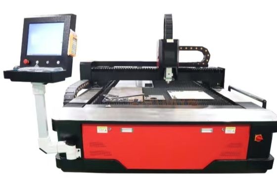 Macchina di taglio laser a fibra di potenza 1500W-6000W 380V/50Hz per compiti di taglio di precisione