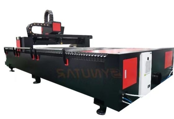 Tagliatore laser a fibra di 1500*3000 mm con trasmissione a staffa di precisione